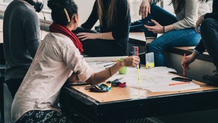 Rente op studielening omhoog voor voormalig studenten